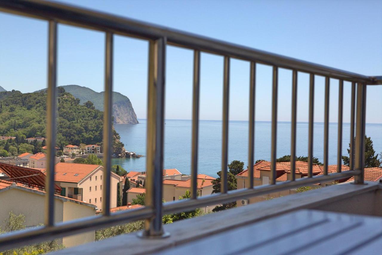 Medin Apartments Bluvista Petrovac 외부 사진