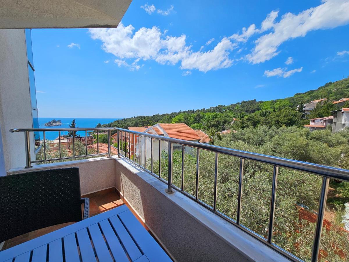 Medin Apartments Bluvista Petrovac 외부 사진