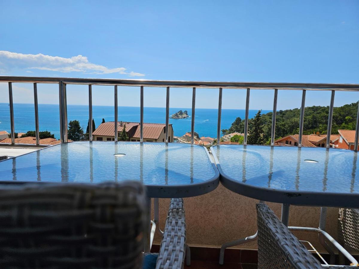 Medin Apartments Bluvista Petrovac 외부 사진