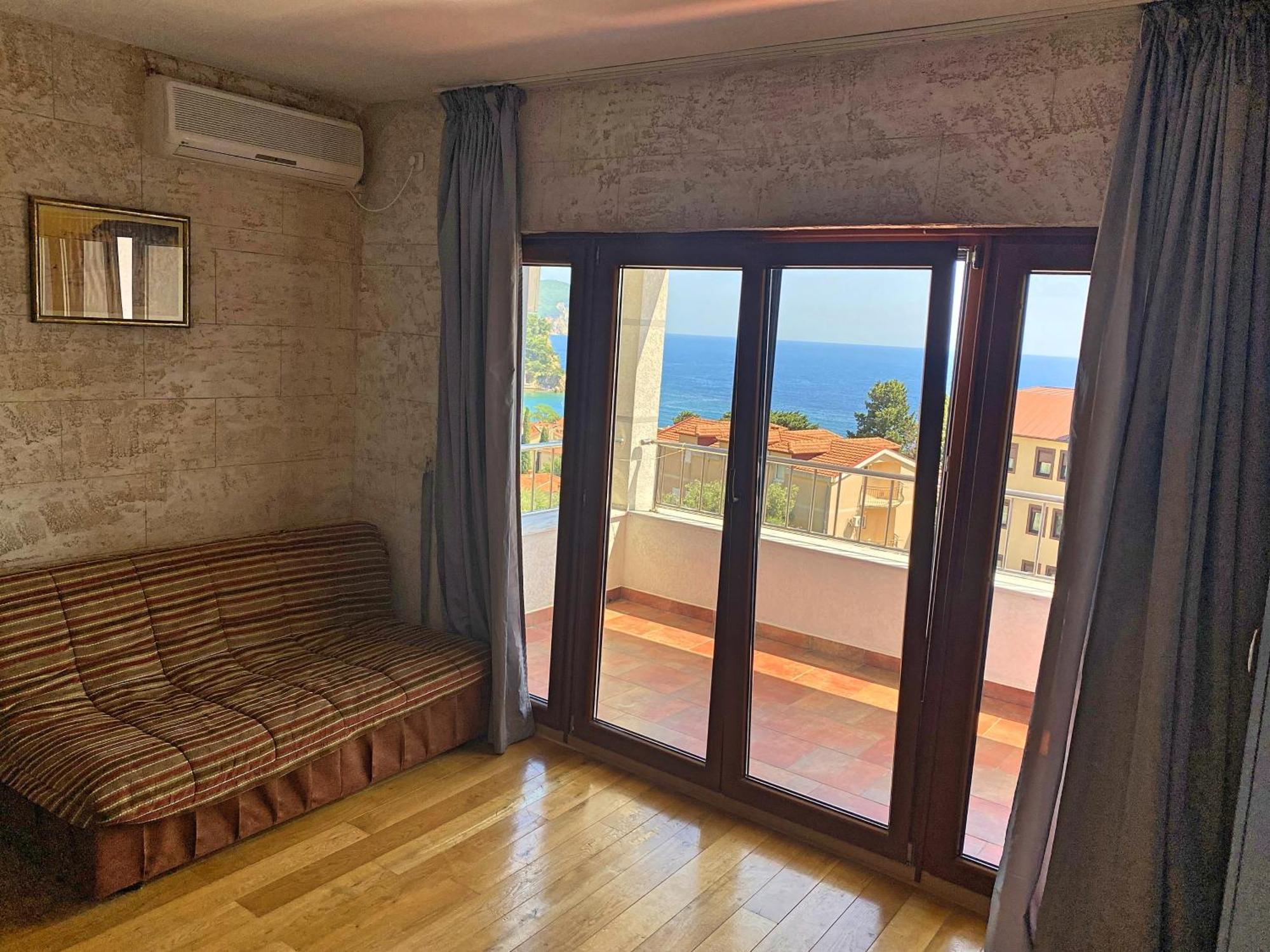 Medin Apartments Bluvista Petrovac 객실 사진