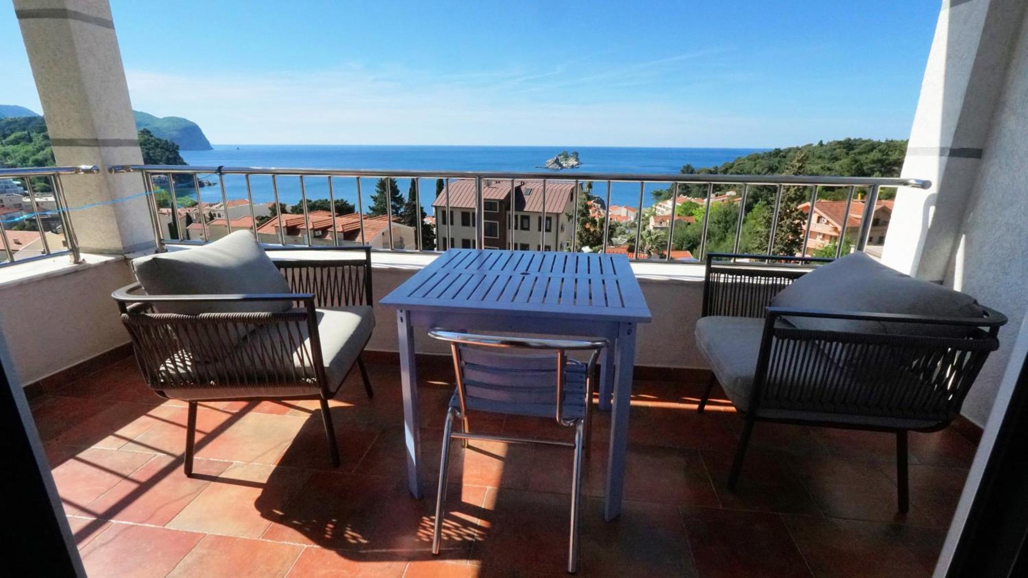 Medin Apartments Bluvista Petrovac 외부 사진