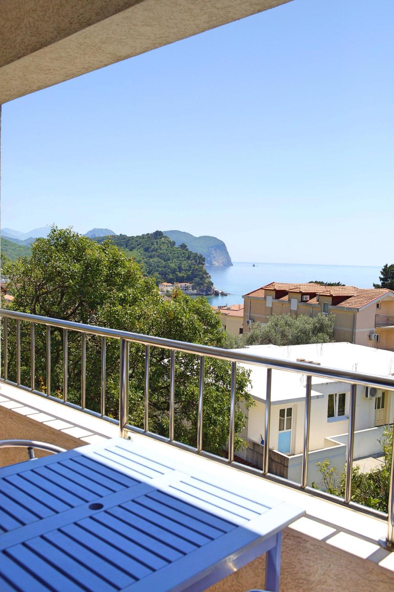 Medin Apartments Bluvista Petrovac 외부 사진